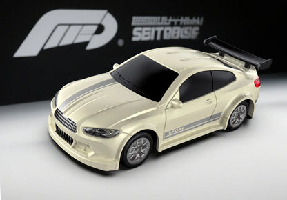 1/64 Mini RC Desktop RC Car Full Scale 4WD Drift Car Desktop Racing Model Ornament Boy RC Car
